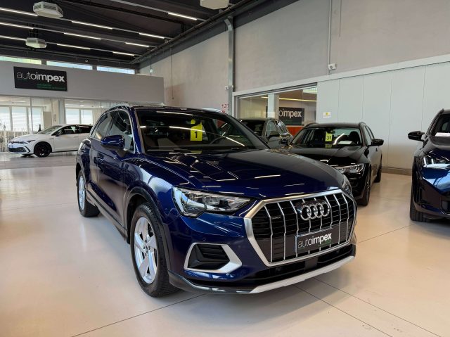 AUDI Q3 Azzurro metallizzato