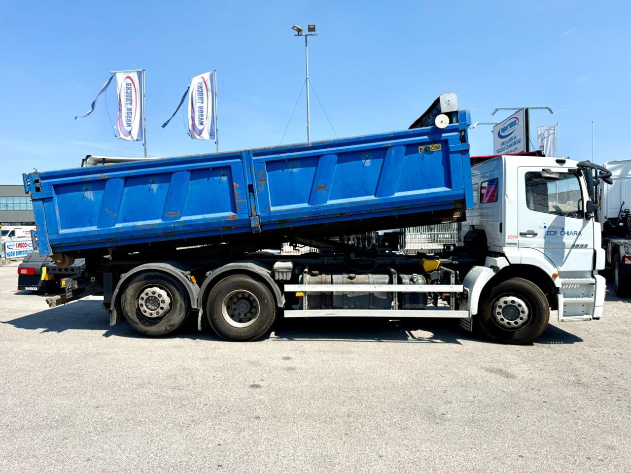 MERCEDES-BENZ AXOR 2533 - 12