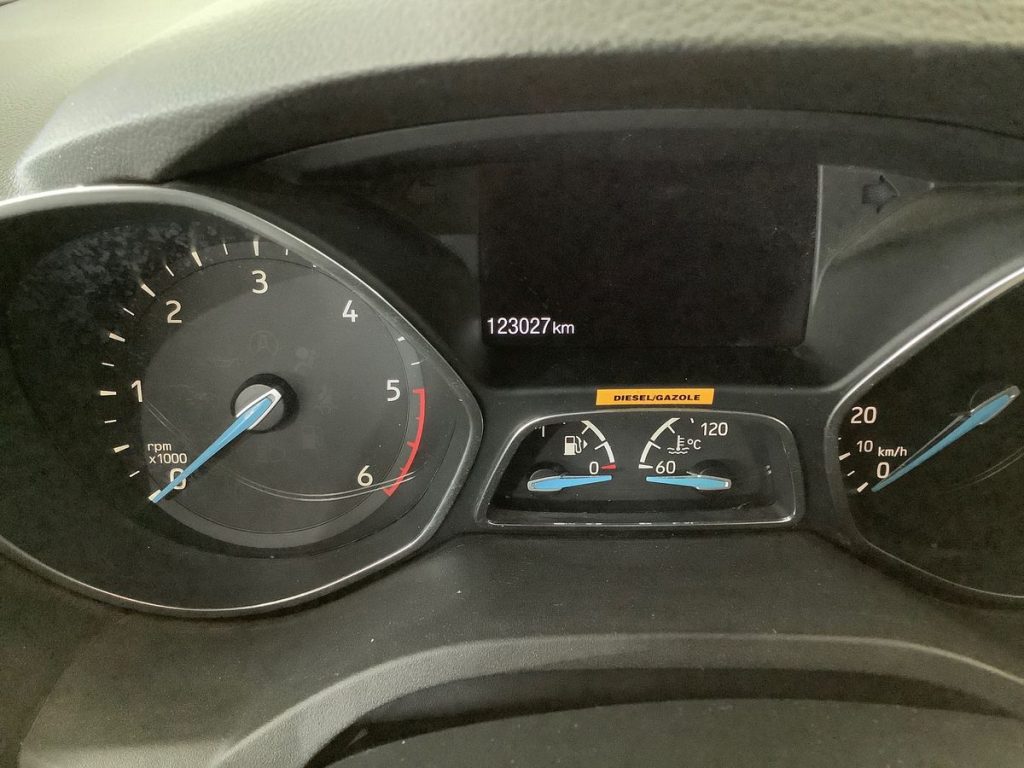 FORD C-Max 1.5 TDCi 120CV Start&Stop Titanium - 15