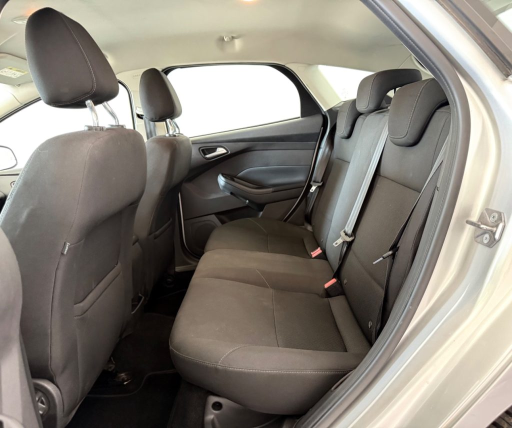 FORD Focus 1.6 120 CV GPL Titanium - 12