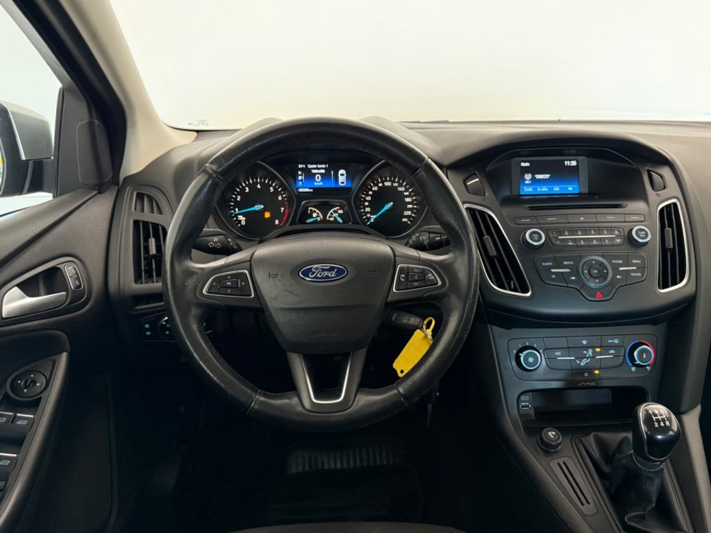 FORD Focus 1.6 120 CV GPL Titanium - 10