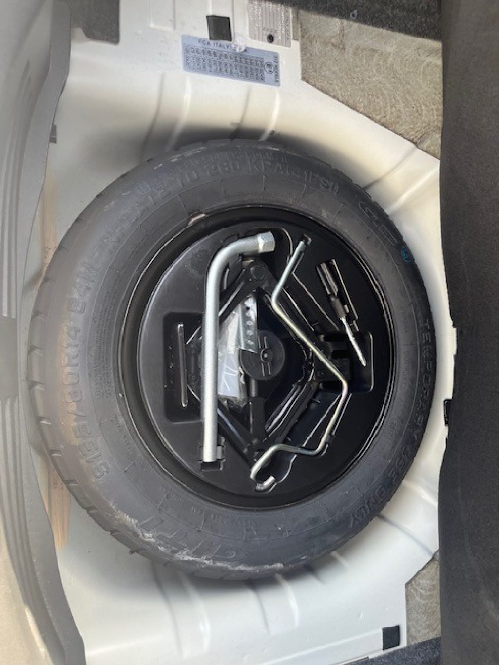 LANCIA Ypsilon 1.2 69 CV 5 porte Silver - 18