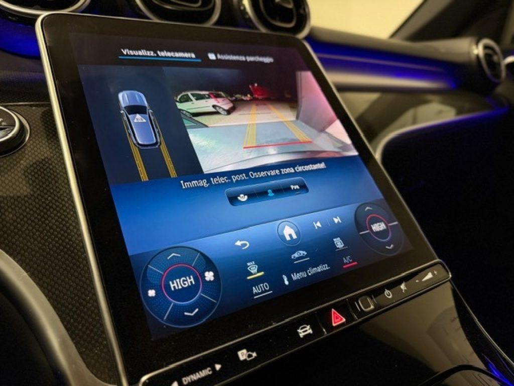 Clicca per ingrandire C 300 - d Mild hybrid 265CV Premium Plus AMG