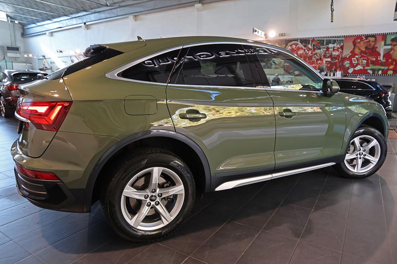 AUDI Q5 40 TDI Sportback Quattro S-Tronic Busin. Advanced - 9