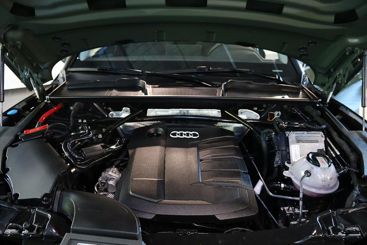 AUDI Q5 40 TDI Sportback Quattro S-Tronic Busin. Advanced - 11