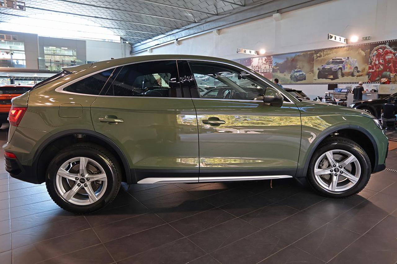 AUDI Q5 40 TDI Sportback Quattro S-Tronic Busin. Advanced - 10