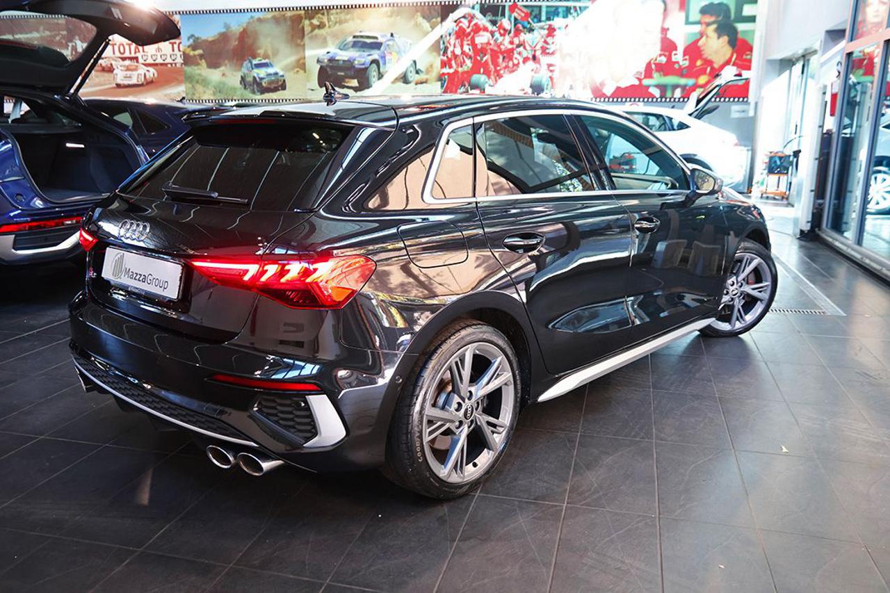 AUDI S3 TFSI Sportback Quattro S-Tronic - 9