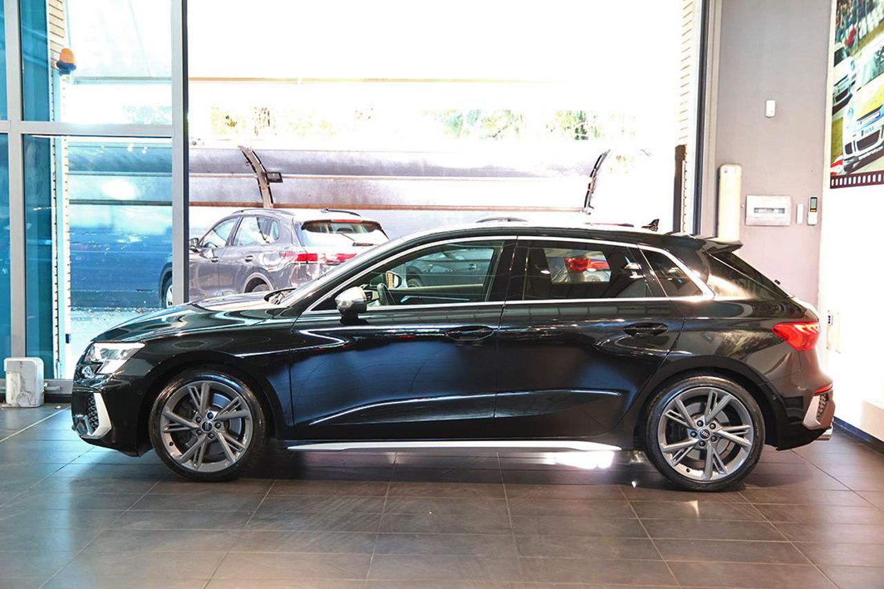 AUDI S3 TFSI Sportback Quattro S-Tronic - 3