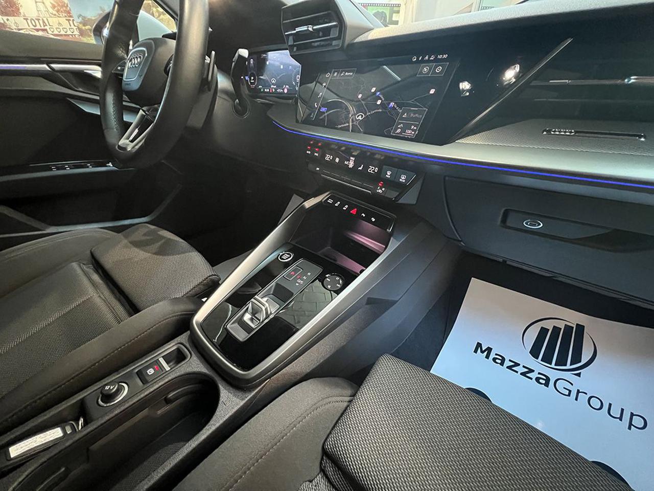 AUDI A3 35 TDI Sportback S-Tronic S-Line - 31