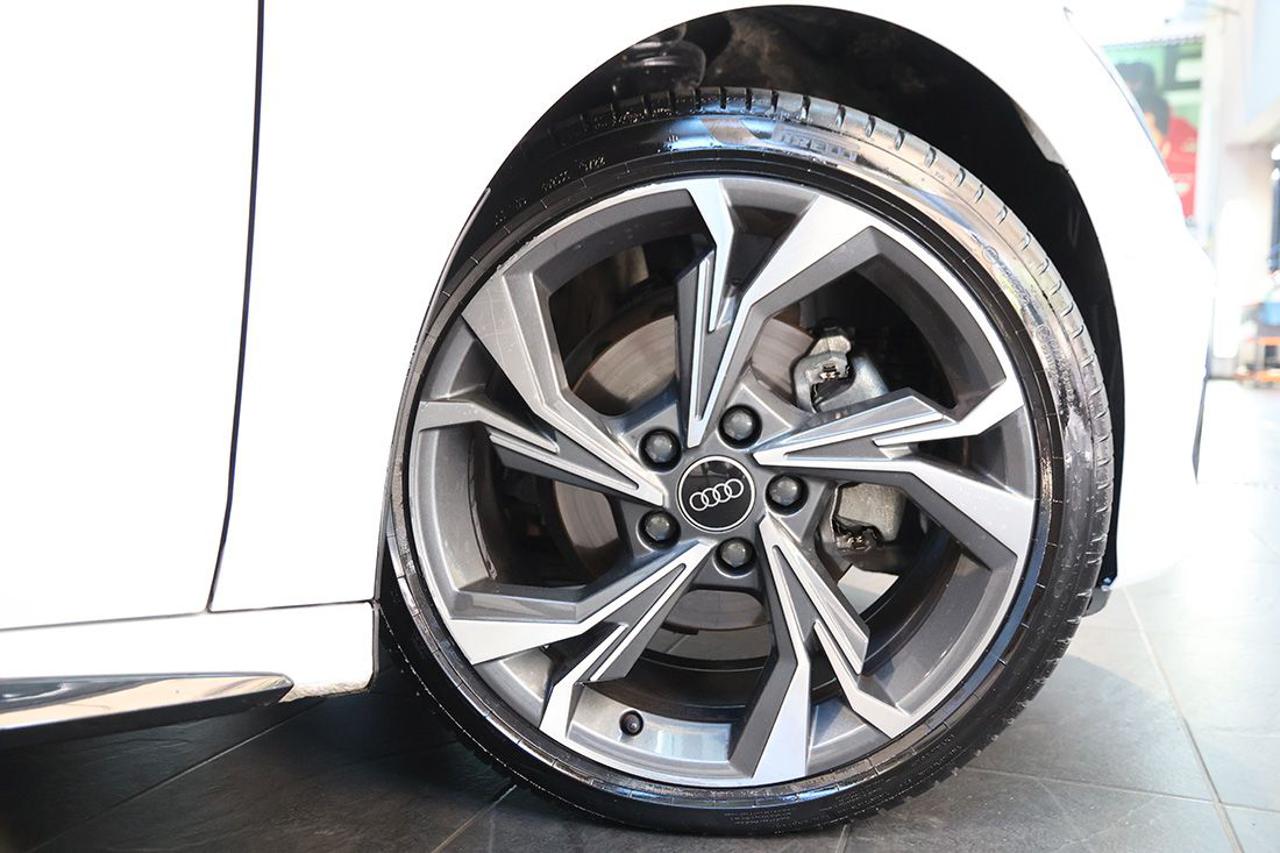 AUDI A3 35 TDI Sportback S-Tronic S-Line - 6