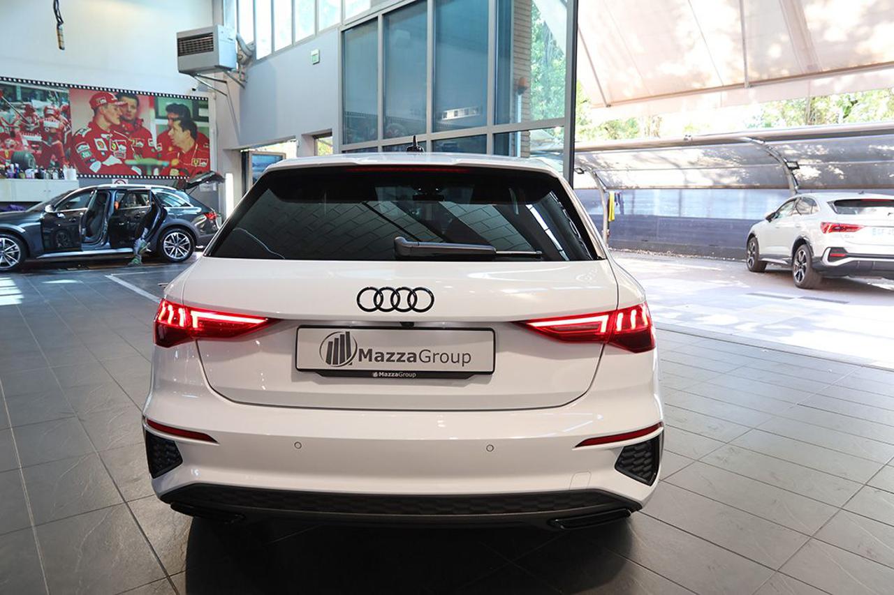 AUDI A3 35 TDI Sportback S-Tronic S-Line - 8
