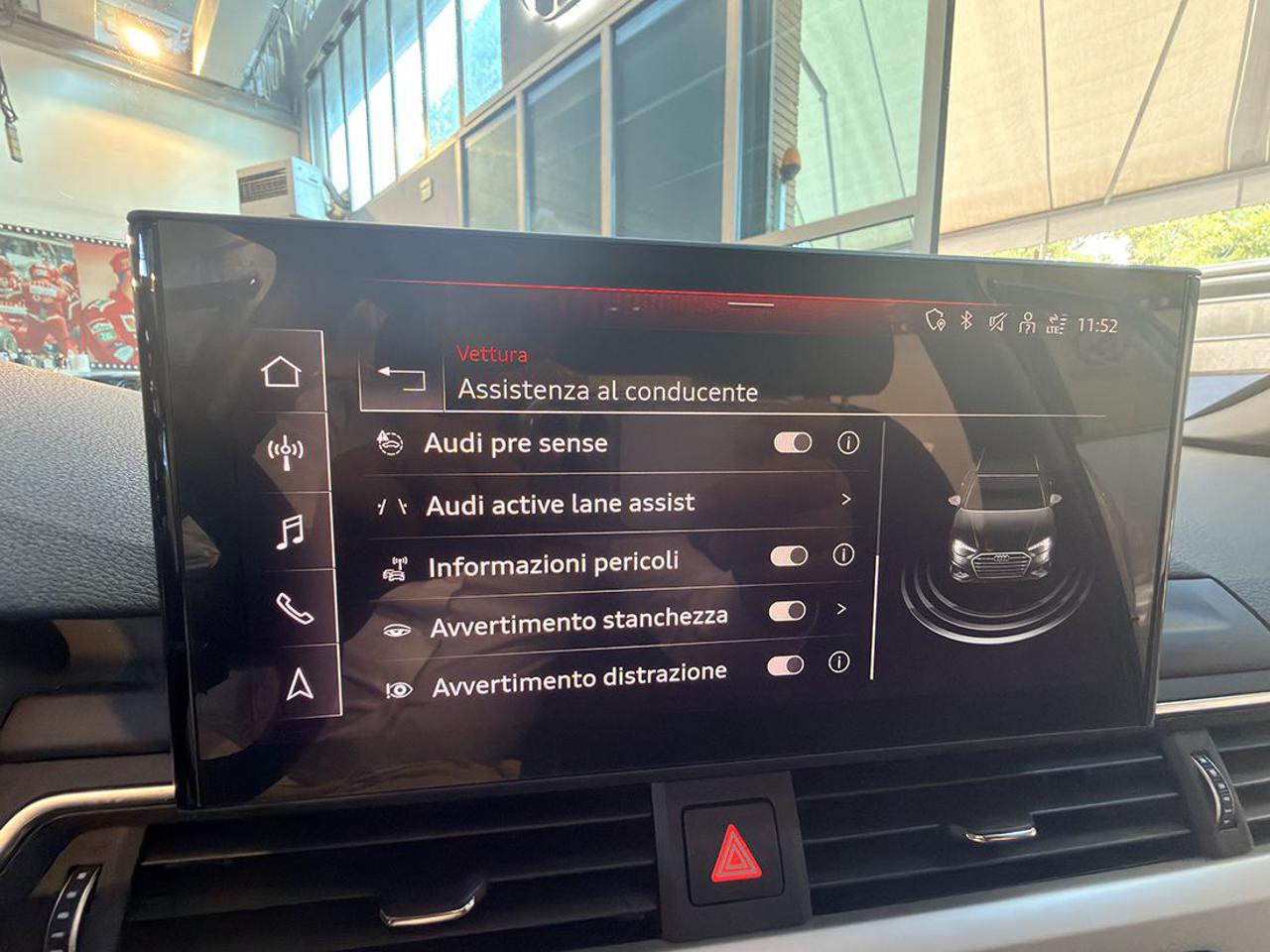 AUDI A4 35 TDI Avant S-Tronic Business Advanced - 28