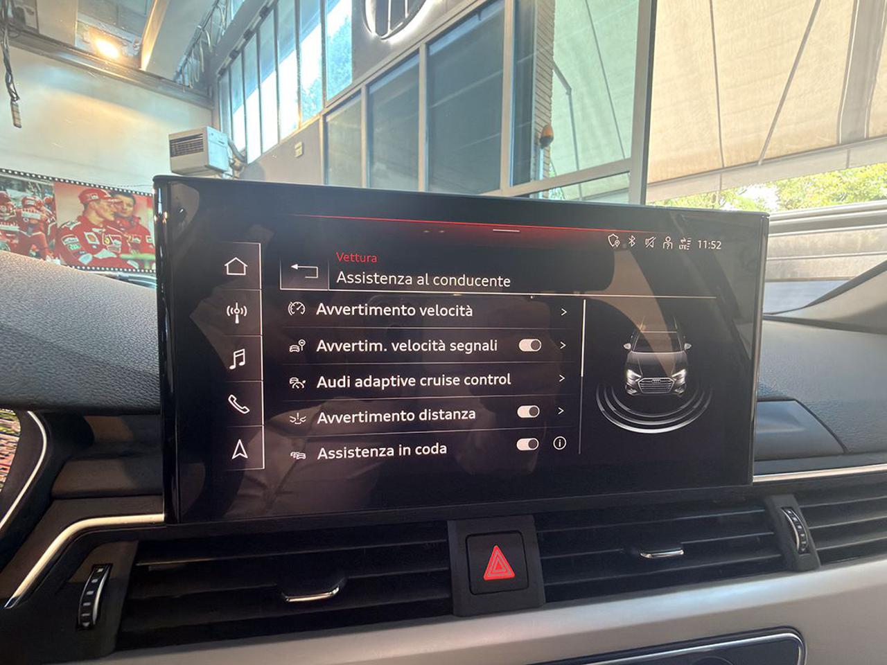 AUDI A4 35 TDI Avant S-Tronic Business Advanced - 27