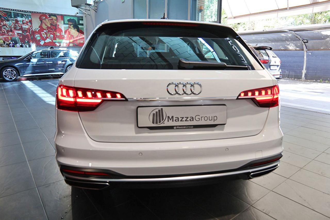 AUDI A4 35 TDI Avant S-Tronic Business Advanced - 8