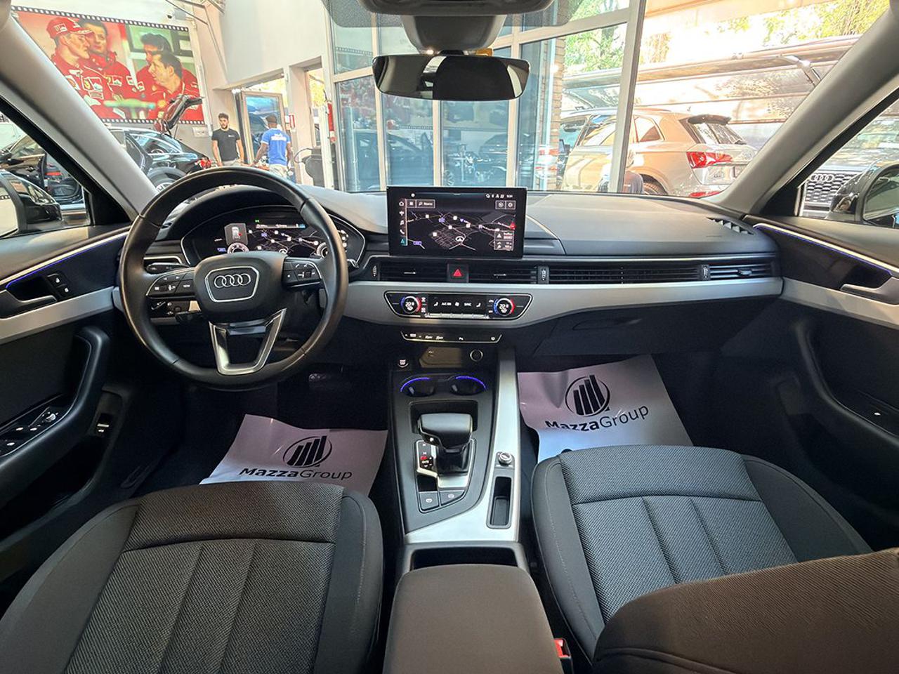 AUDI A4 35 TDI Avant S-Tronic Business Advanced - 31