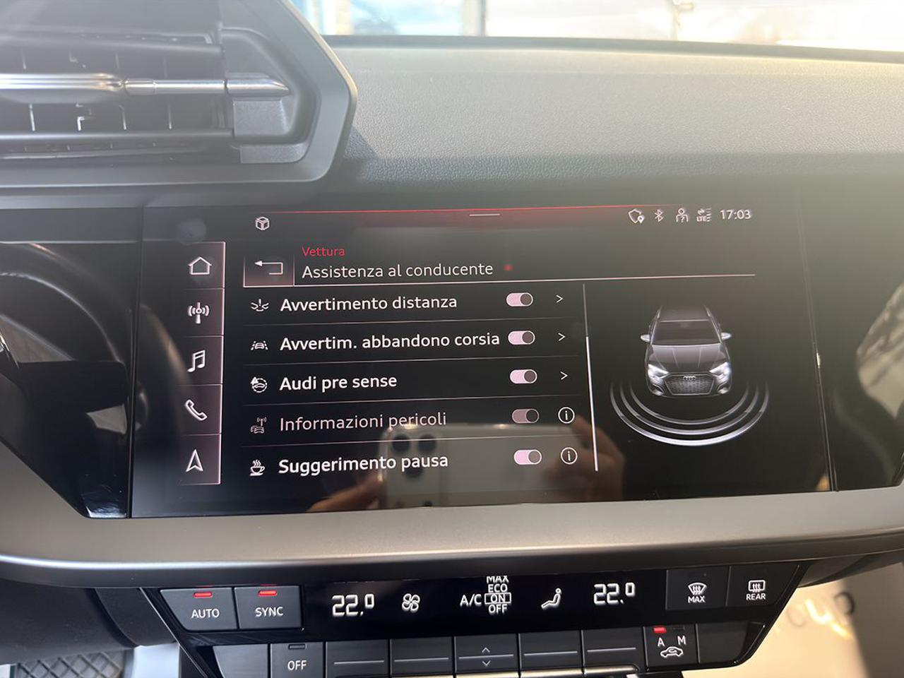 AUDI A3 30 TFSI Sportback S-Tronic Business Advanced - 27