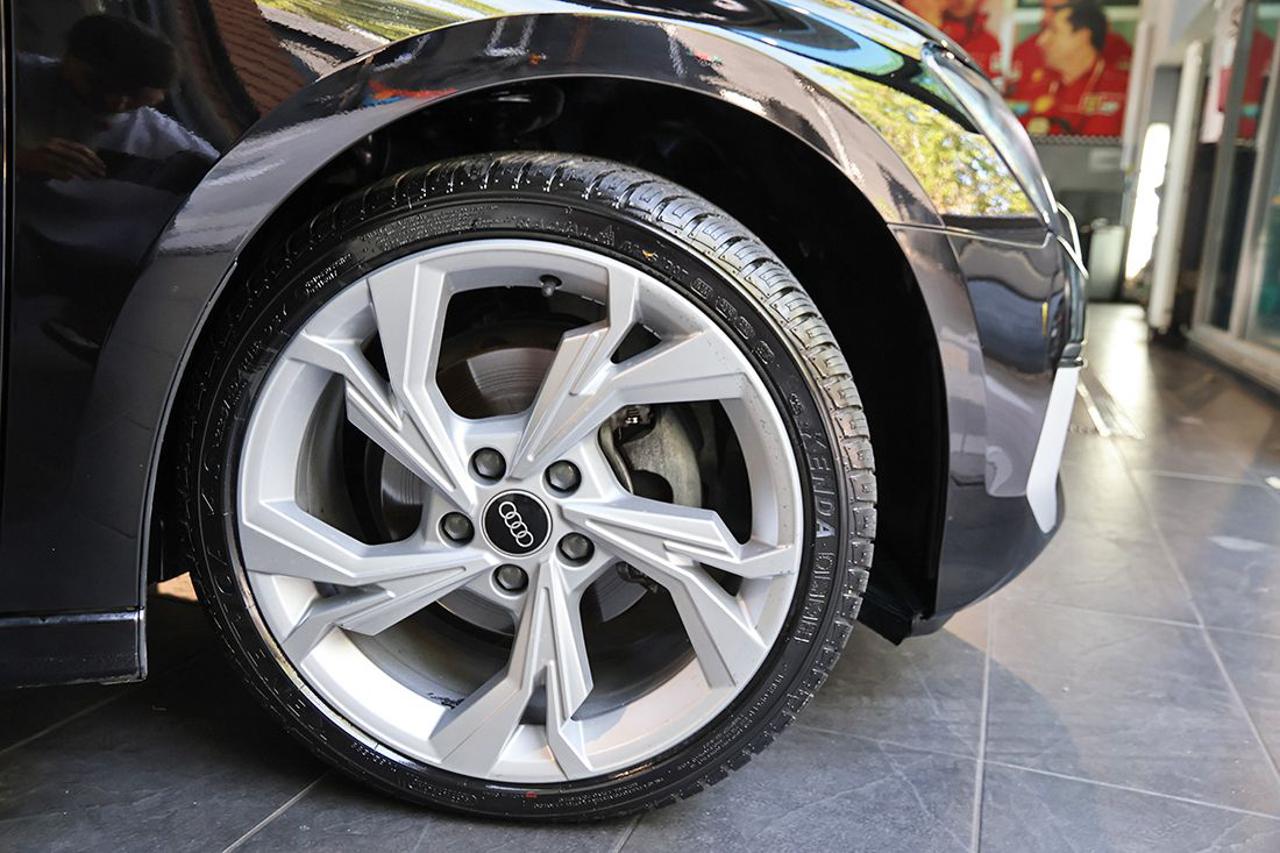AUDI A3 30 TFSI Sportback S-Tronic Business Advanced - 6