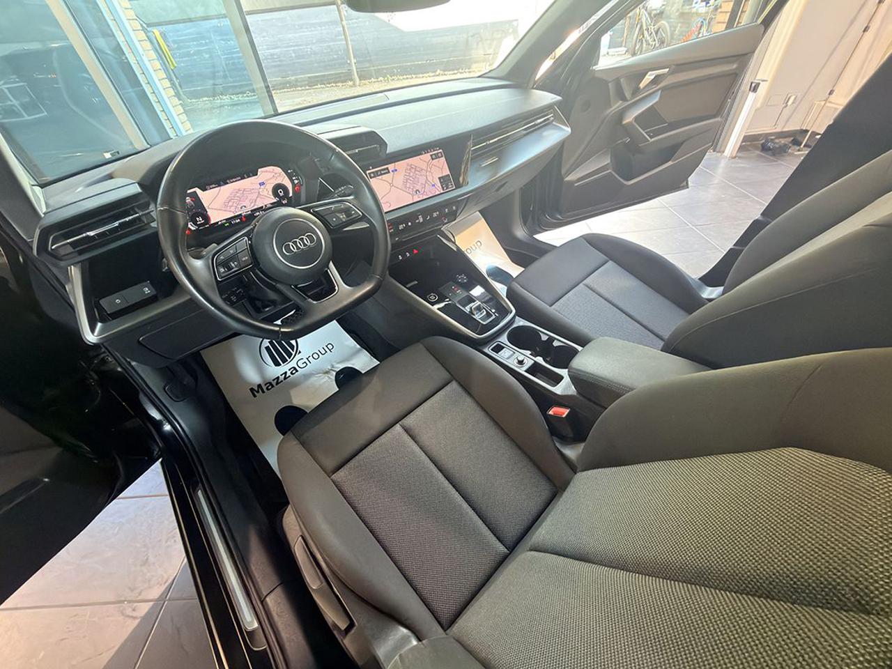 AUDI A3 30 TFSI Sportback S-Tronic Business Advanced - 13