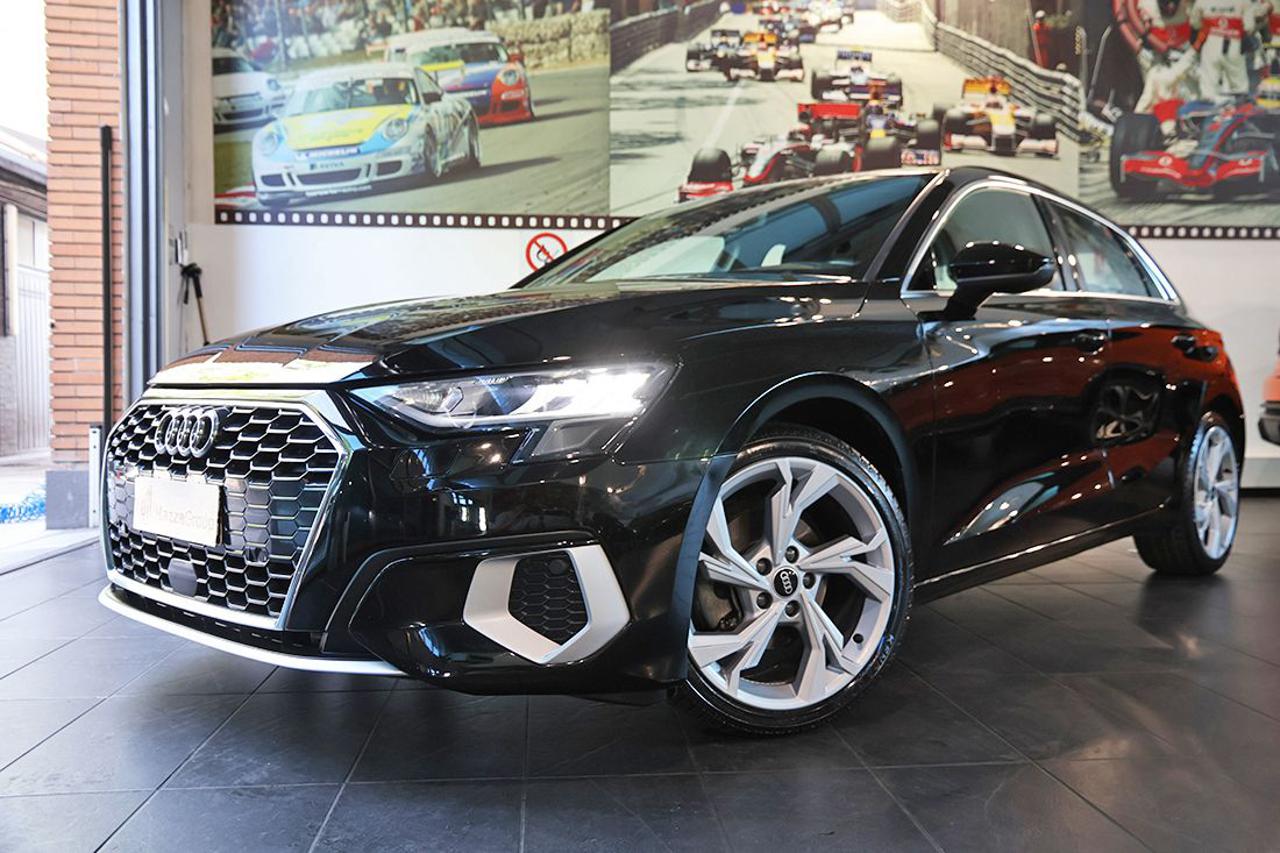 AUDI A3 30 TFSI Sportback S-Tronic Business Advanced - 7