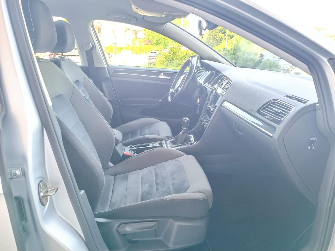 VOLKSWAGEN Golf 1.6 TDI 110 CV 5p. Highline BlueMotion Technology - 12