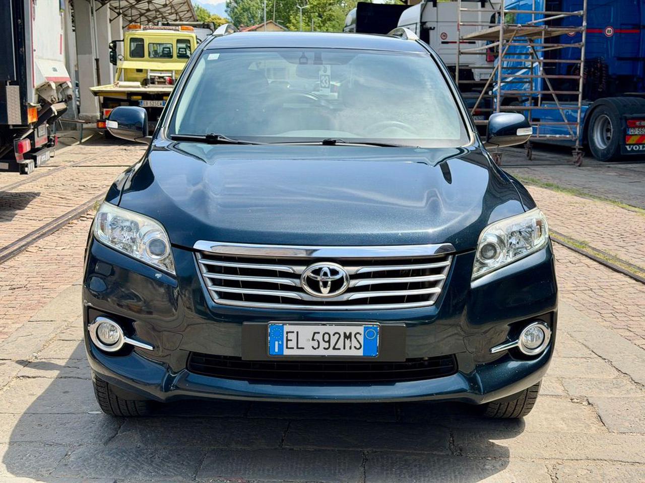 TOYOTA RAV 4 MY23 RAV4 2.2 D-4D 150 CV DPF - 3