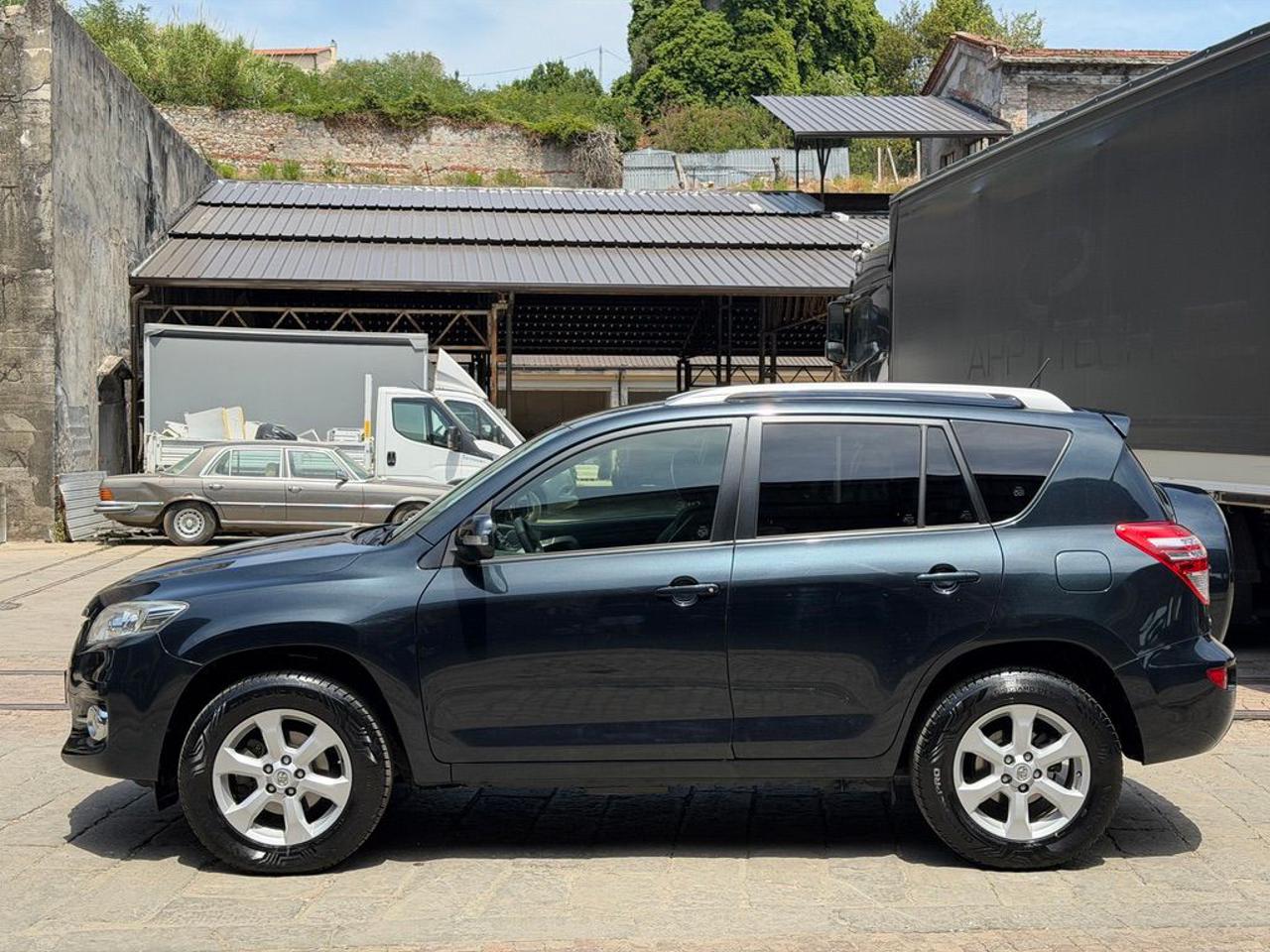 TOYOTA RAV 4 MY23 RAV4 2.2 D-4D 150 CV DPF - 4