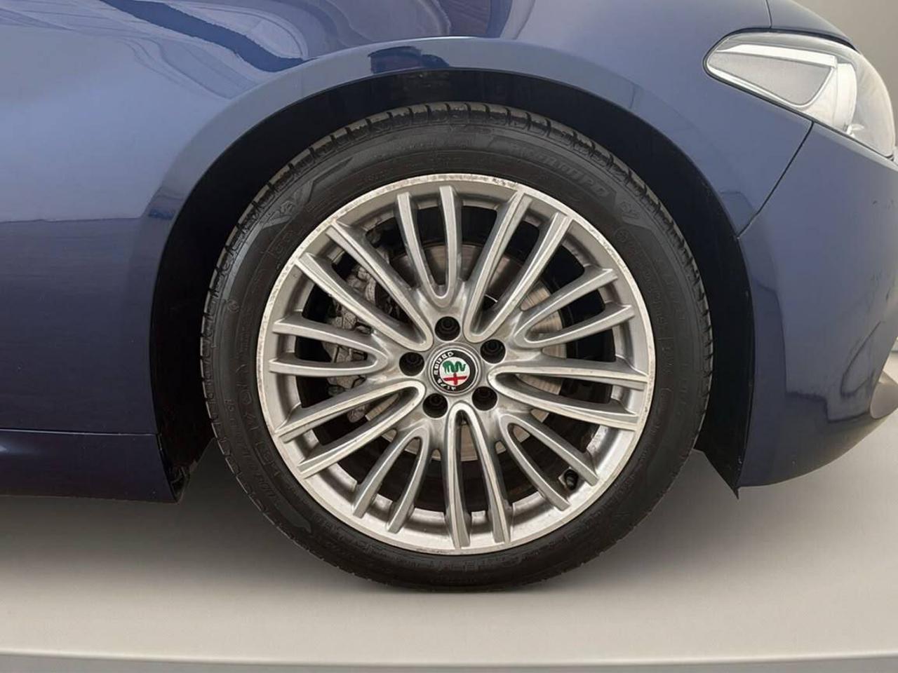 ALFA ROMEO Giulia 2.2 Turbodiesel 180 CV AT8 Super - 39