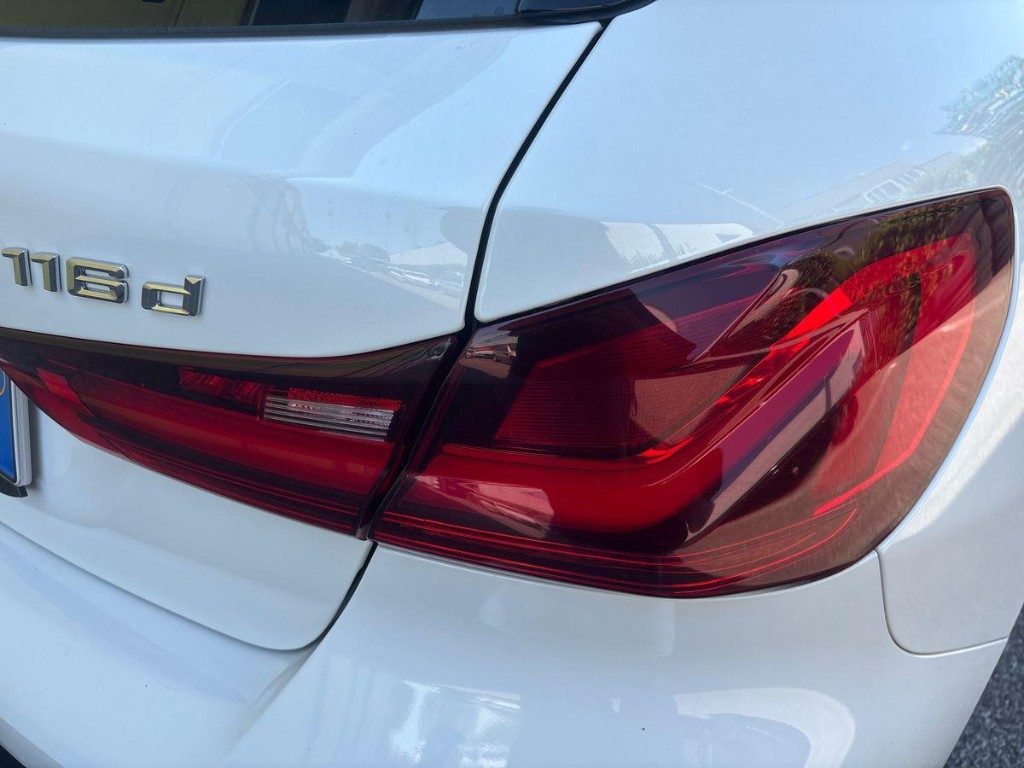 BMW 116 d 5p. Msport Aut. - 7