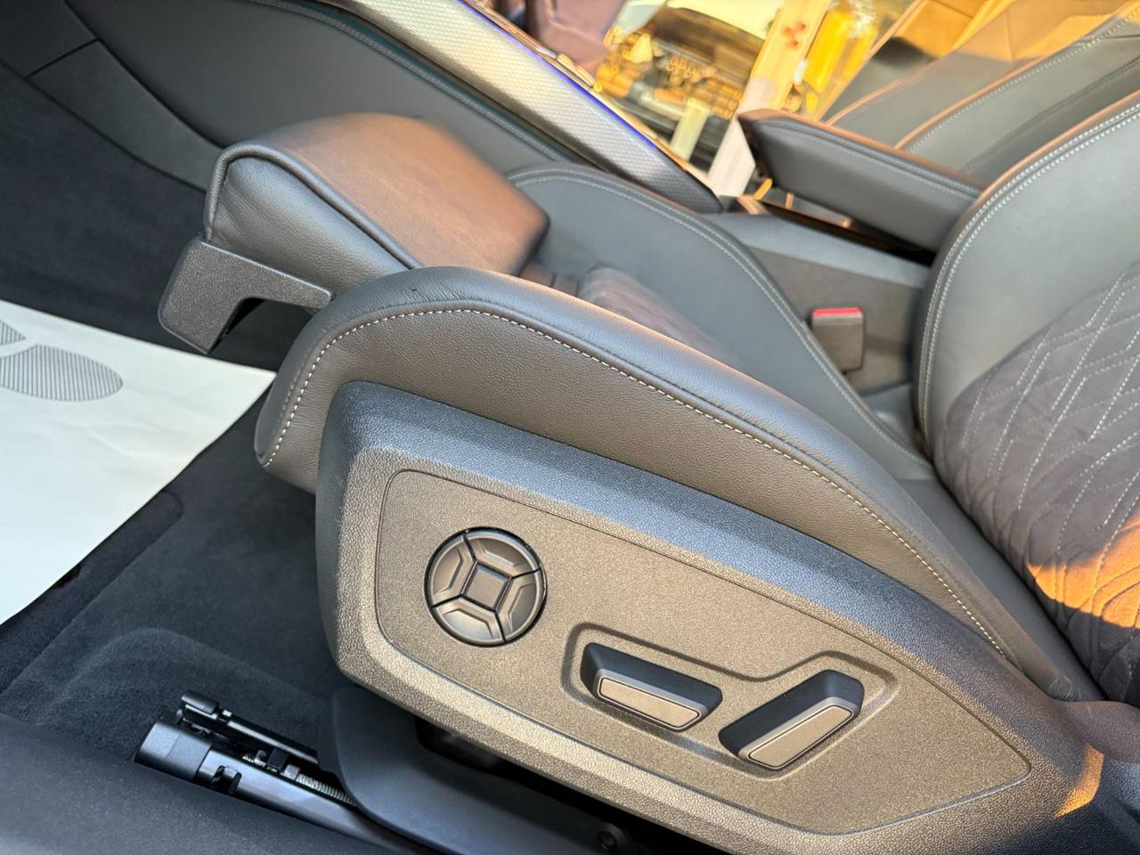 AUDI A6 Avant TDI 150 kW S tronic quattro S line edition - 21
