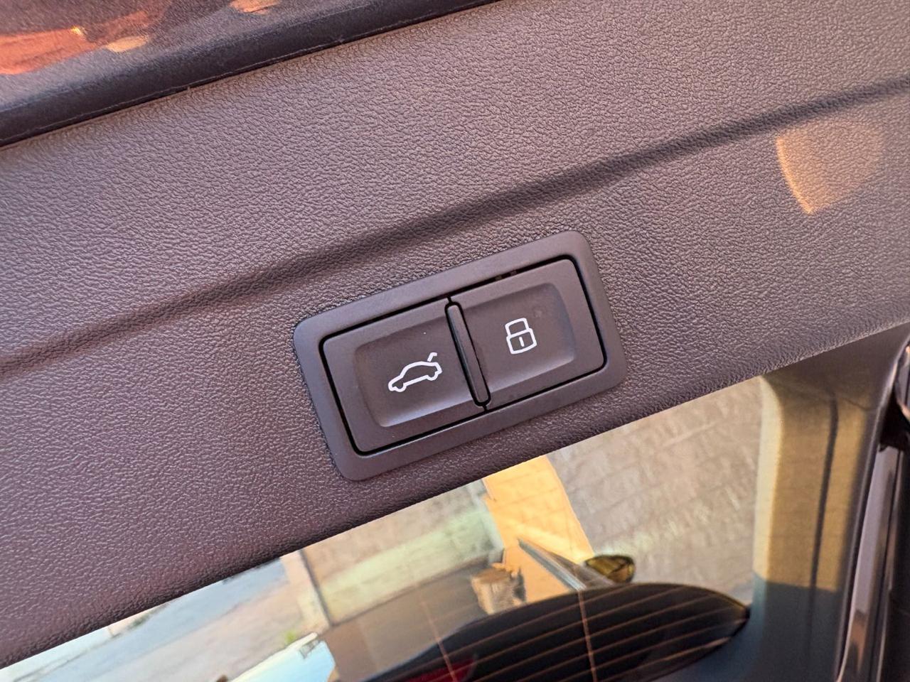 AUDI A6 Avant TDI 150 kW S tronic quattro S line edition - 70