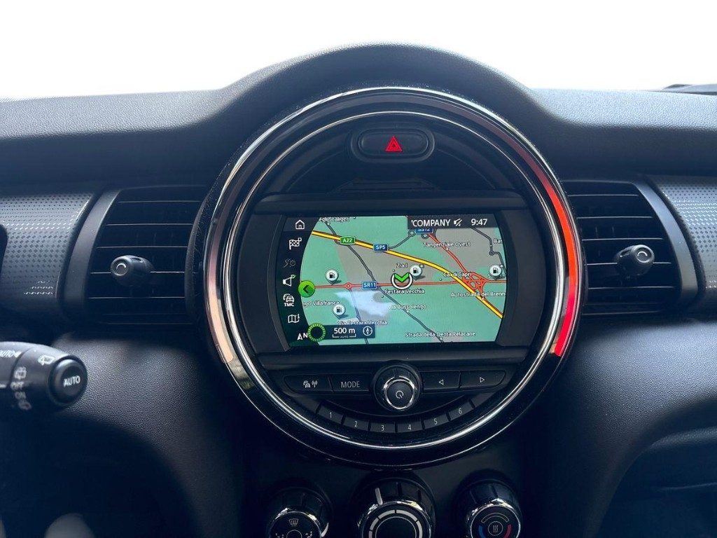 MINI Cooper 1.5 5 porte Aut. - 12