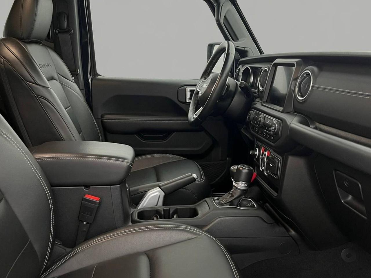 JEEP Wrangler Unlimited 2.2 Mjt II Sahara - 11