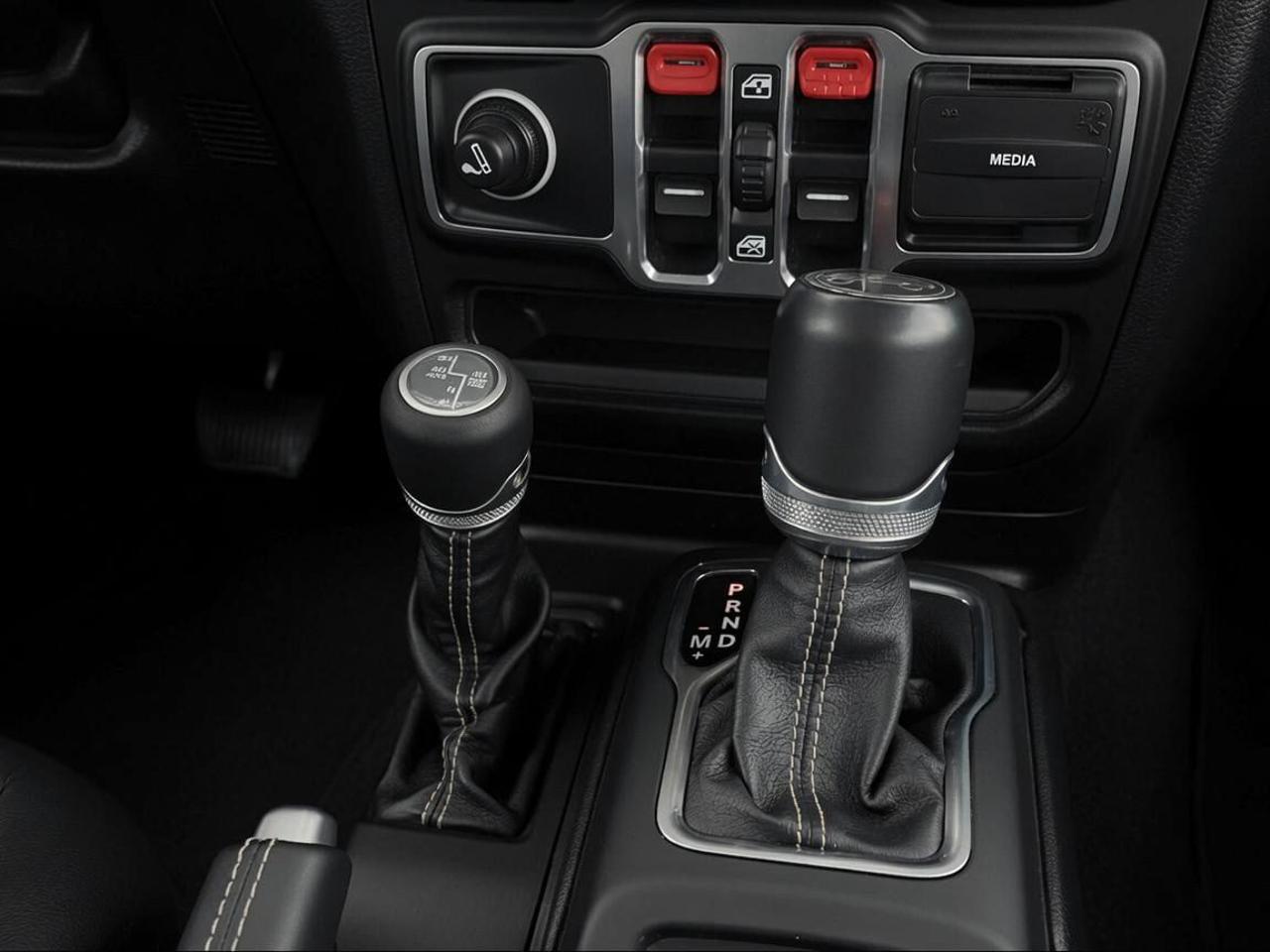 JEEP Wrangler Unlimited 2.2 Mjt II Sahara - 25