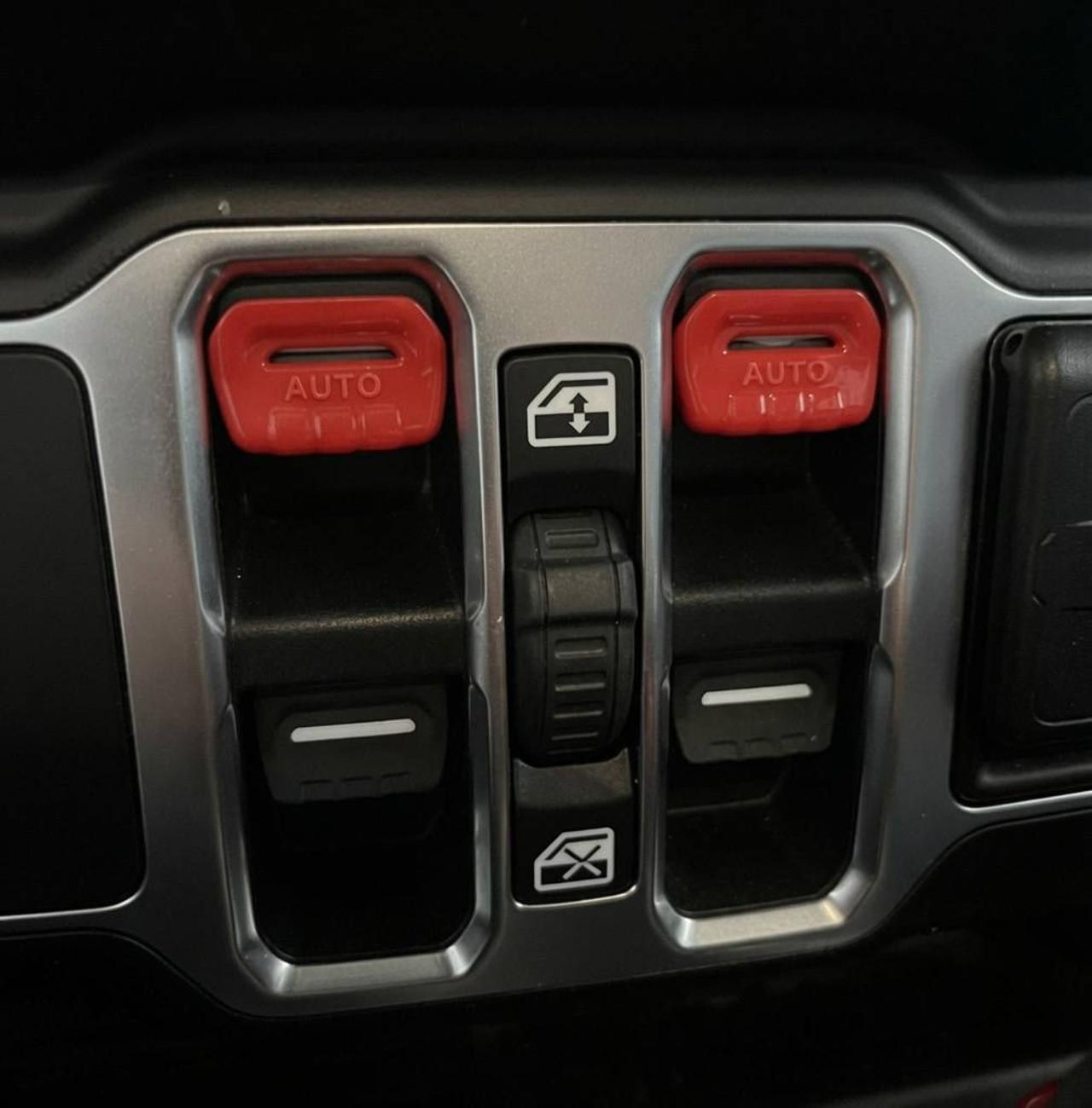 JEEP Wrangler Unlimited 2.2 Mjt II Sahara - 29