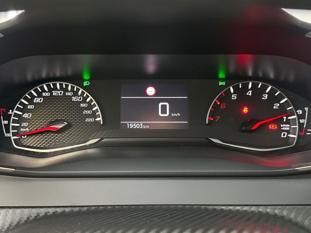 PEUGEOT 208 1.2 T 100 S&S 5p Active Pack - 17
