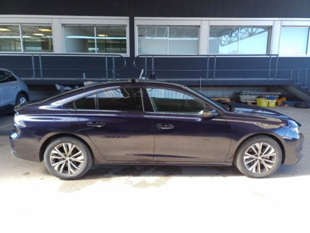 PEUGEOT 508 BlueHDi 130 Stop&Start EAT8 Allure Pack - 4