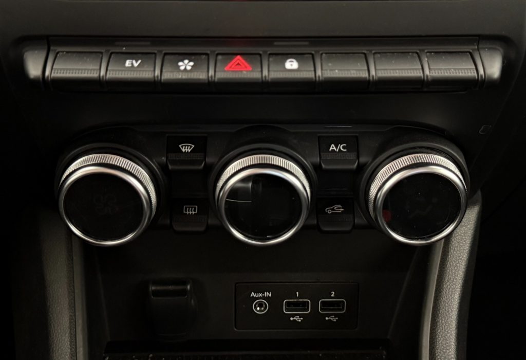 RENAULT Captur Full Hybrid E-Tech 145 CV Techno - 14