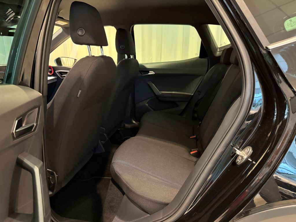 SEAT Arona 1.0 TSI FR ACC LED App Connect Bluetooth - 5