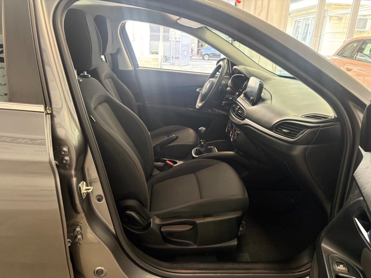 FIAT Tipo 1.4 T-Jet 5 porte 120 CV Mirror - 15