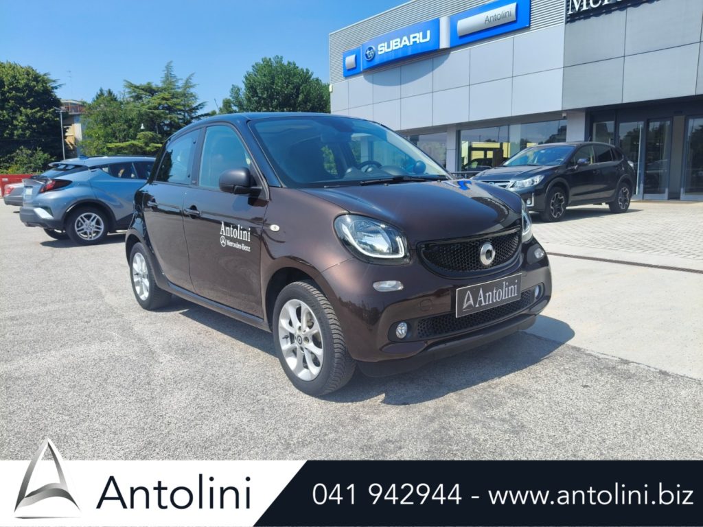 Scopri un'occasione autoSMART ForFour 70 1.0 twinamic Passionda Antolini Venezia Mestre (VE)