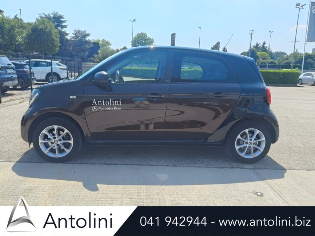 Scopri un'occasione autoSMART ForFour 70 1.0 twinamic Passionda Antolini Venezia Mestre (VE)