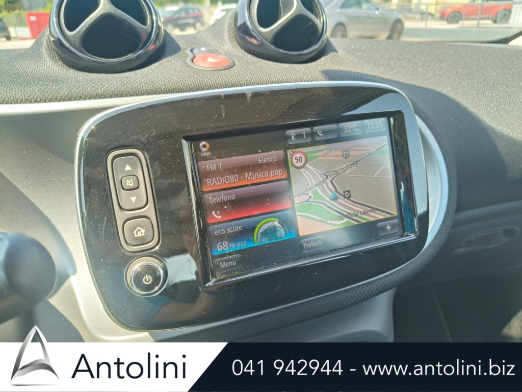 Scopri un'occasione autoSMART ForFour 70 1.0 twinamic Passionda Antolini Venezia Mestre (VE)