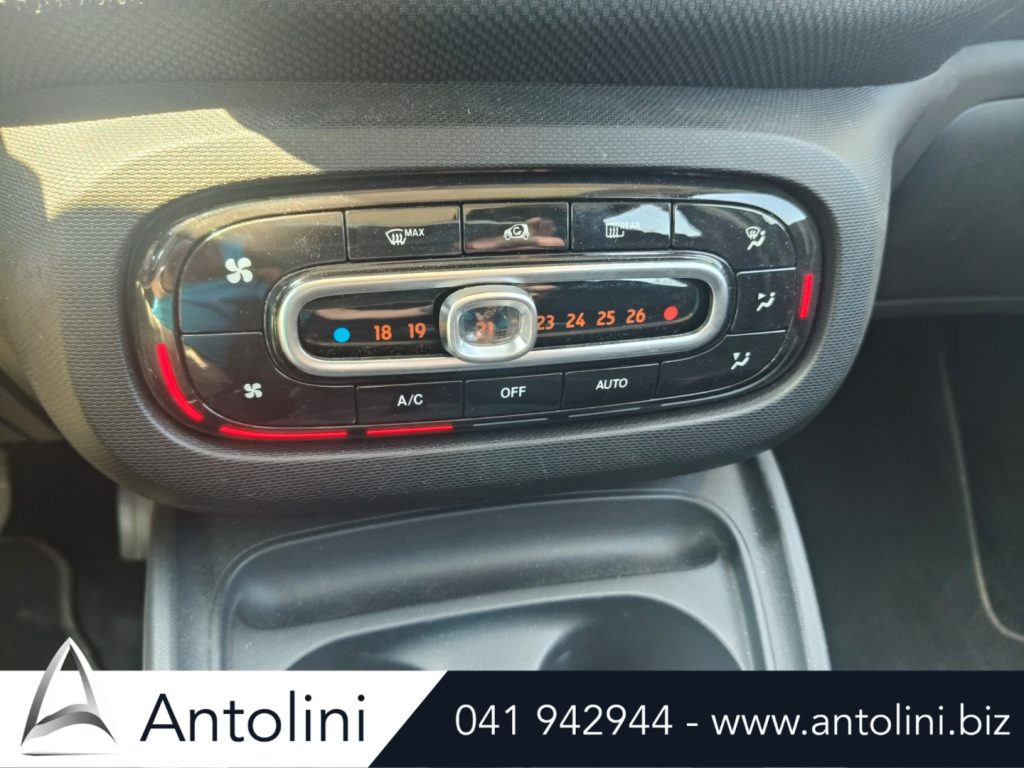 Scopri un'occasione autoSMART ForFour 70 1.0 twinamic Passionda Antolini Venezia Mestre (VE)