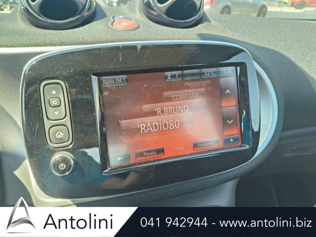 Scopri un'occasione autoSMART ForFour 70 1.0 twinamic Passionda Antolini Venezia Mestre (VE)