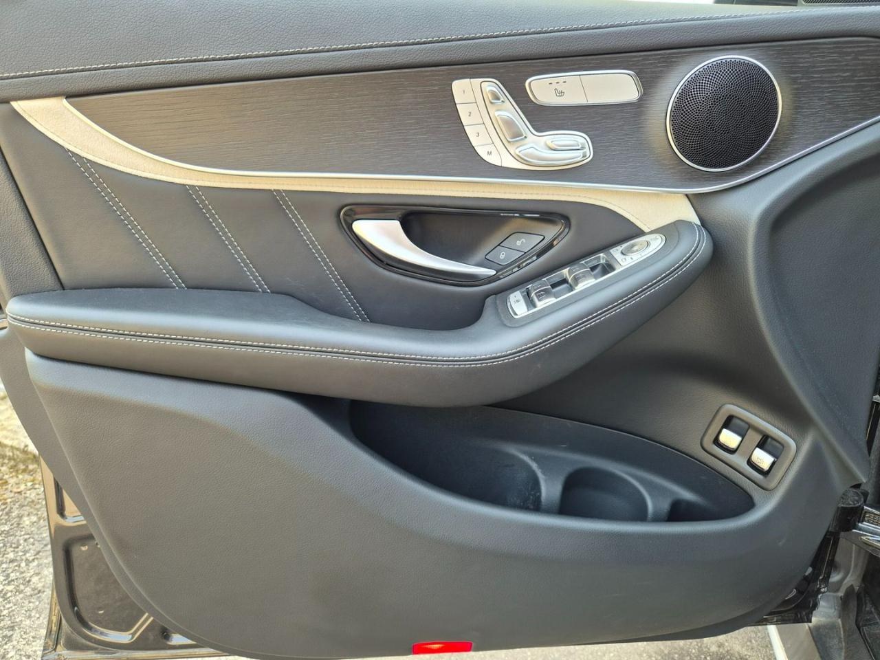 MERCEDES-BENZ GLC 63 AMG 4Matic Coupé - 12