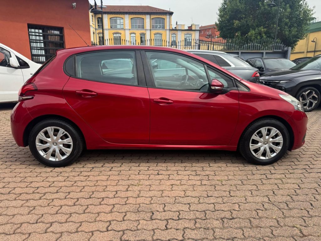 PEUGEOT 208 PureTech 68CV 5 porte Active - 4