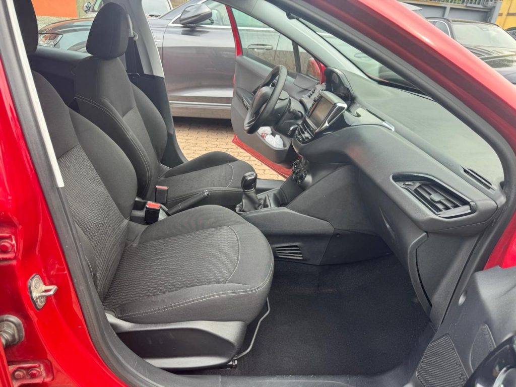 PEUGEOT 208 PureTech 68CV 5 porte Active - 15