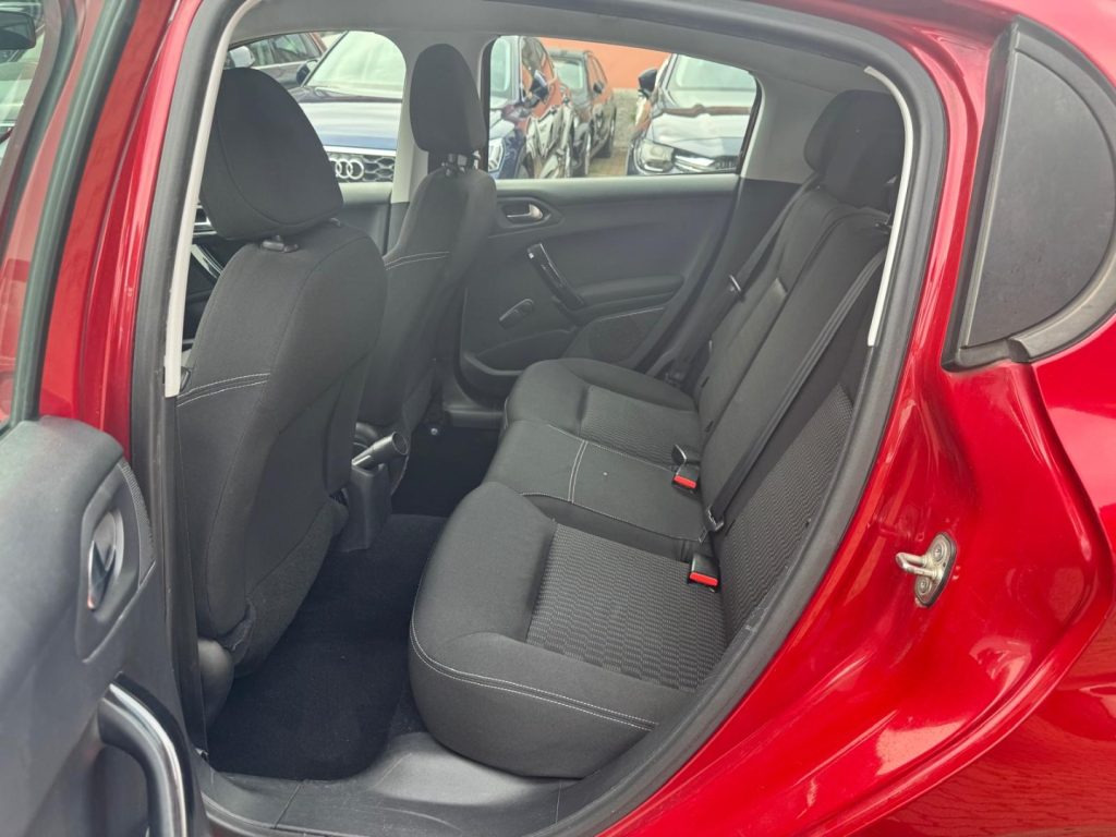 PEUGEOT 208 PureTech 68CV 5 porte Active - 16