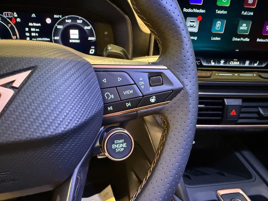 CUPRA Formentor 1.5 e-Hybrid DSG PHEV Camera 19 Matrix ACC - 12