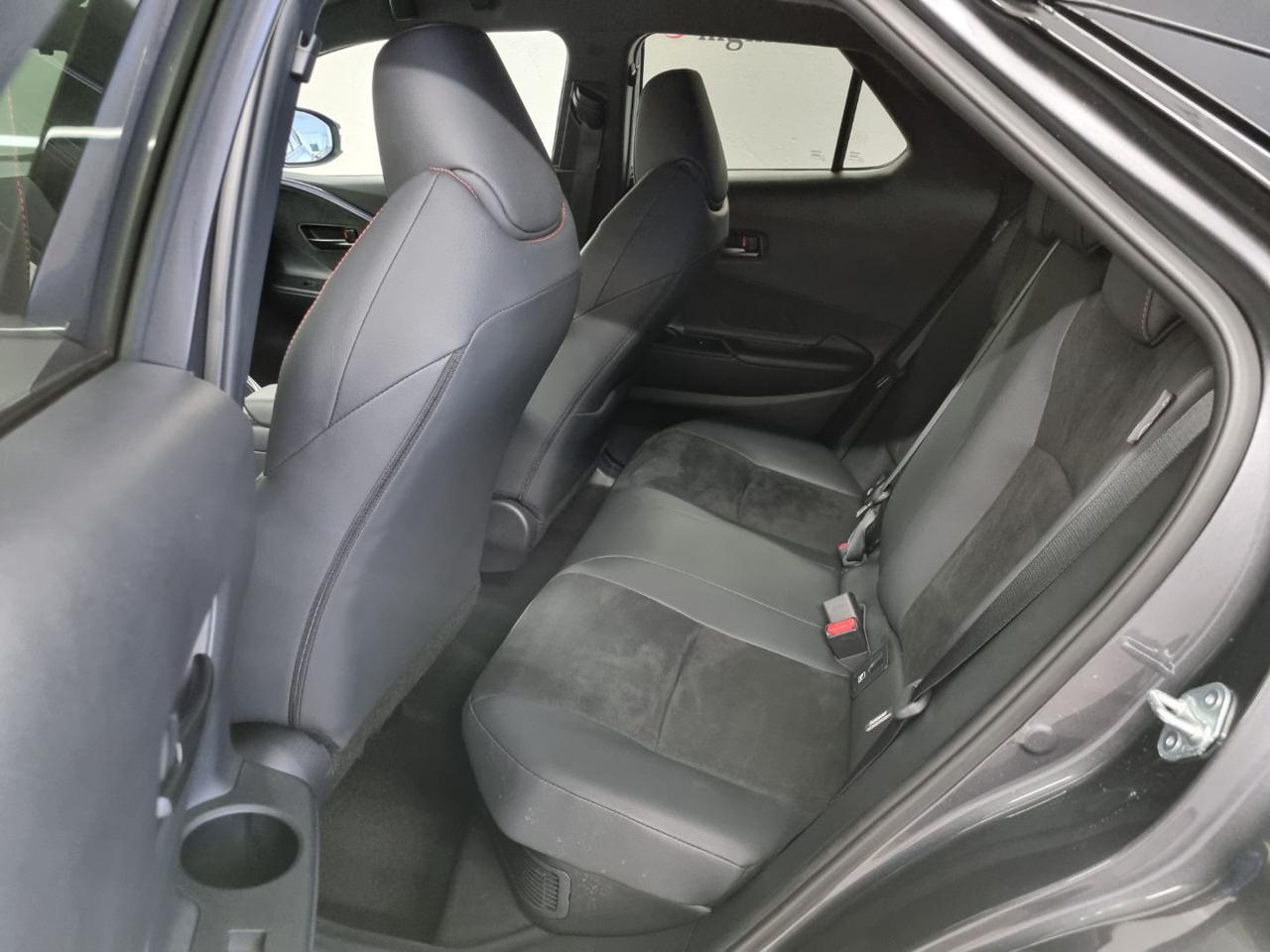 TOYOTA C-HR 2.0 HV AWD GR Sport Premiere - 14